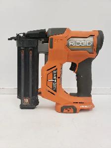 (9925396) Ridgid R09891 Brad Nailer - 18 Gauge - 18V - Photo 2