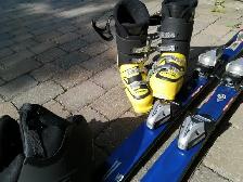 Équipements Ski alpin 160 cm (  bâtons, bottes25, casque, lunet) - Photo 3
