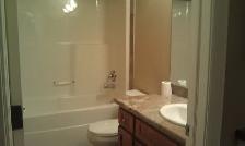 1 Bdrm private walkout Basement Suite - Photo 5
