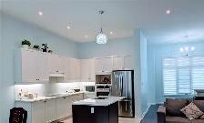 Spacious fully Furnished Bedroom for Rent in Whitby — 1 Nov - Photo 3