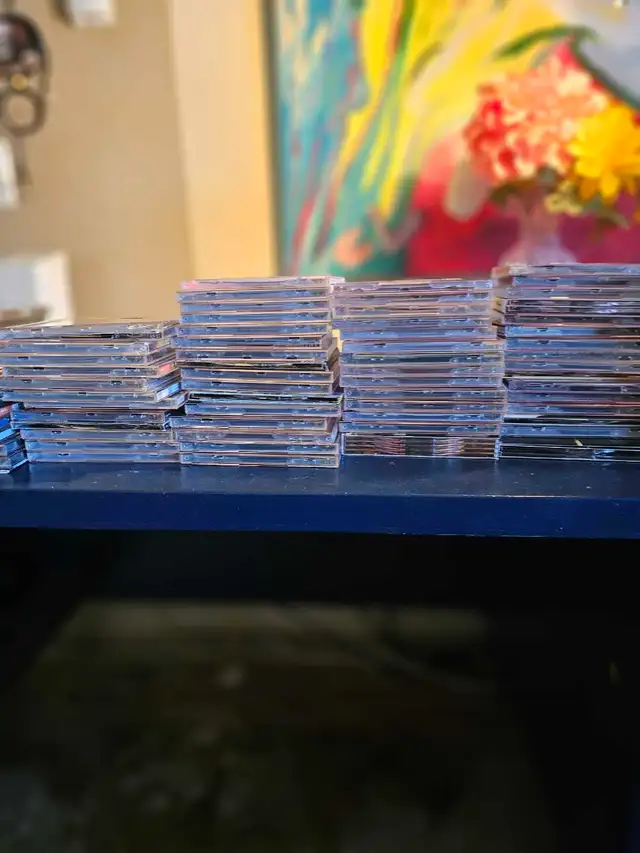 300 cd's