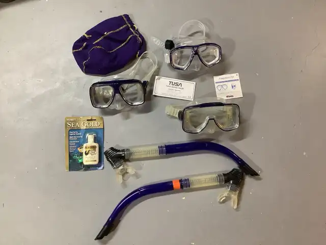 SNORKEL EQUIPMENT
