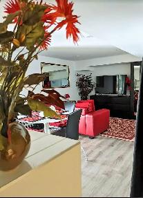 SHORT-TERM FURNISHED PRIVATE APARTMENT NORTH YORK - Photo 10