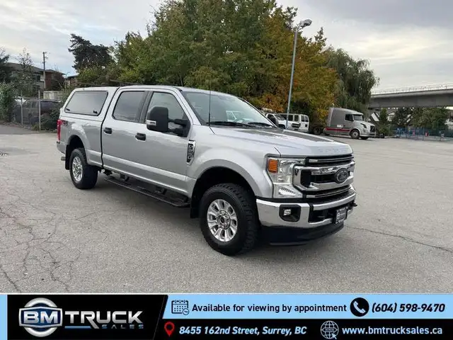 2022 Ford F-250 XLT / Crew Cab / 6'9' Box / 4x4