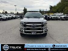2022 Ford F-250 XLT / Crew Cab / 6'9' Box / 4x4 - Photo 3