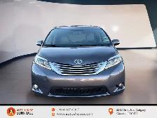 2017 Toyota Sienna LIMITED AWD LEATHER SEATS NAVIGATION BACKUP C - Photo 2