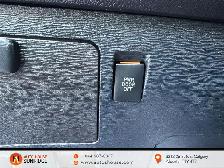 2017 Toyota Sienna LIMITED AWD LEATHER SEATS NAVIGATION BACKUP C - Photo 25