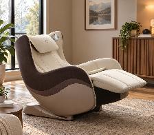 WAREHOUSE CLEAROUT Luxury Massage Chair Bodyfriend Eliza