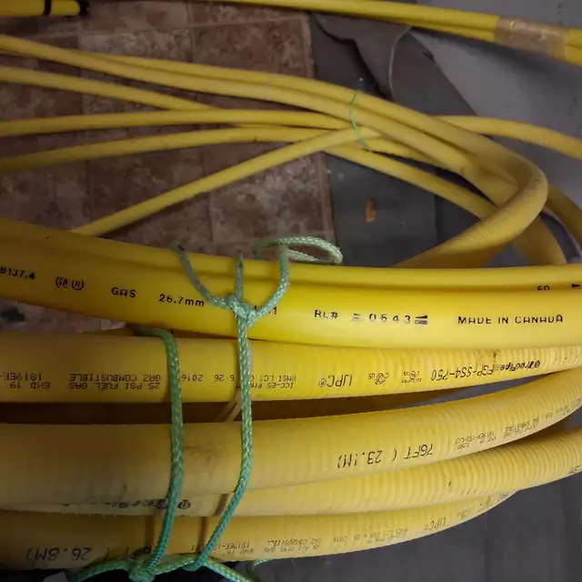 ONE LOT OF CSST AND PE GAS PIPE