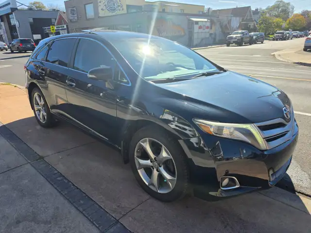 2016 Toyota Venza 4dr Wgn V6 AWD