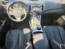 2016 Toyota Venza 4dr Wgn V6 AWD - Photo 11