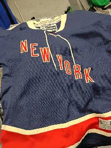 Sports Jerseys - Photo 2