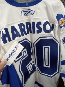Sports Jerseys - Photo 3