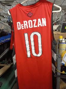 Sports Jerseys - Photo 5