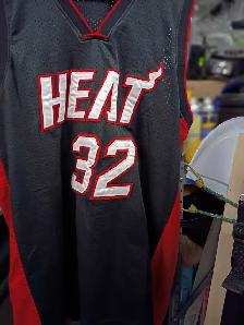 Sports Jerseys - Photo 10