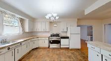 SPACIOUS THREE BEDROOM -TWO BATHROOM HOME IN KOMOKA - Photo 9