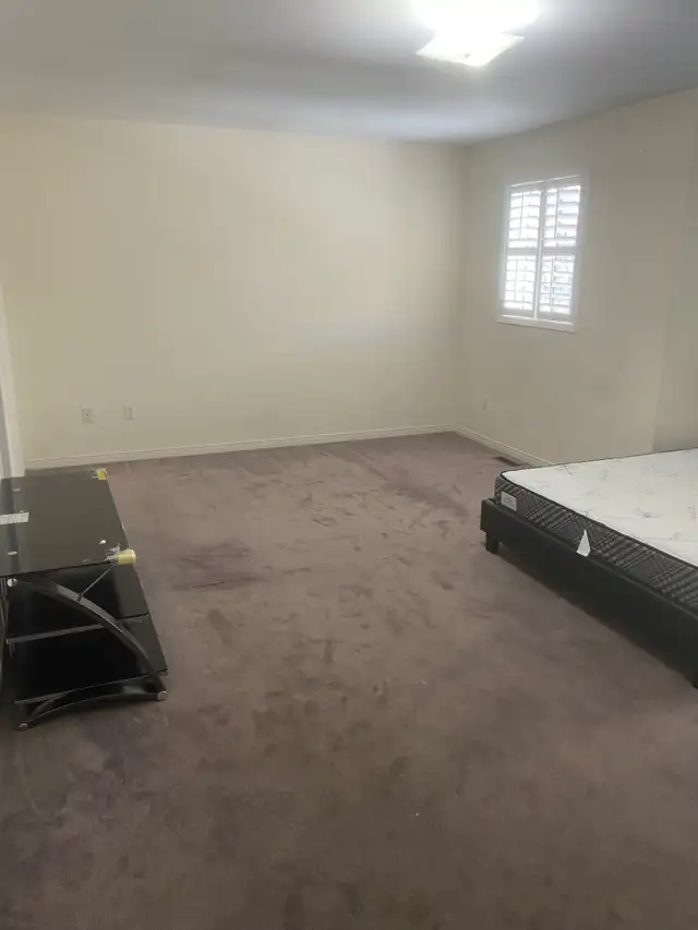 one master room for rent with attached bathroom