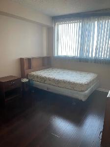 Chinatown center: a master bedroom to rent