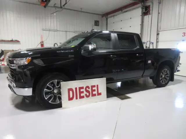 2026 Chevrolet Silverado 1500LT Diesel 6'6 Box Leather