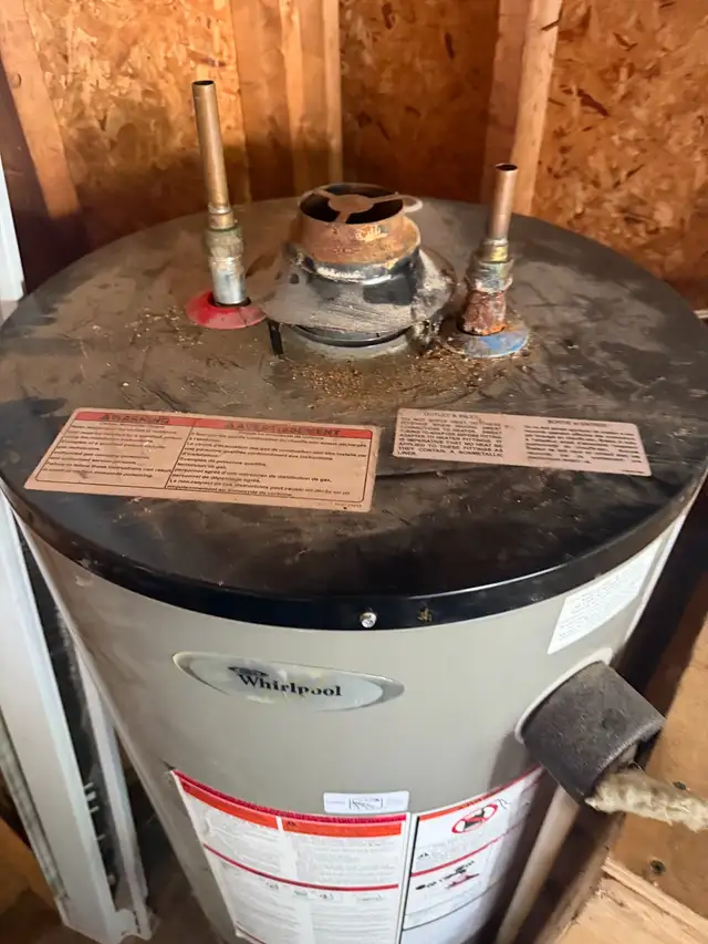 natural gas hot water tank