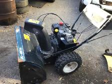 YARDWORKS 30 inch 10.5 HORSEPOWER TECUMSETH MOTOR, WORKING GOOD - Photo 2