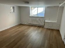$1,500 – Renovated 1-Bedroom | Bloor West Village, Jane Subway - Photo 7