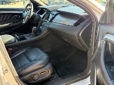 2015 Ford Taurus SEL AWD FULLY LOADED - Photo 13