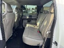 2019 Ford F-250 Super Duty Crew Cab / 6'9' Box / 4x4 - Photo 17