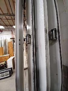 Garage Door- 16ft - Photo 3