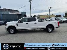 2020 Ford F-350 Crew Cab / 8 Ft Long Box / 4x4 - Photo 7