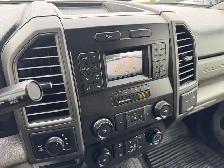2020 Ford F-350 Crew Cab / 8 Ft Long Box / 4x4 - Photo 15