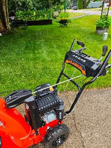 2025 Ariens ST24E Snowblower - Photo 4