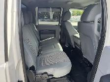 2015 Ford F-250 Crew Cab / 8 Ft Long Box / 4x4 - Photo 14