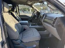 2022 Ford F-250 XLT / Crew Cab / 6'9' Box / 4x4 - Photo 12