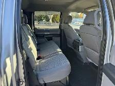 2022 Ford F-250 XLT / Crew Cab / 6'9' Box / 4x4 - Photo 15