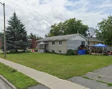 6 Bedroom House for Rent - Photo 2