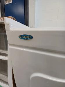 Bathtub - Photo 3