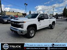 2024 Chevrolet Silverado 3500HD Crew Cab / 6'6' Box / 4x4 - Photo 2