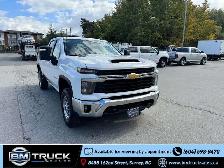 2024 Chevrolet Silverado 3500HD Crew Cab / 6'6' Box / 4x4 - Photo 5