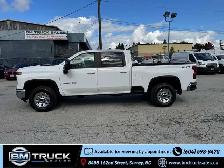 2024 Chevrolet Silverado 3500HD Crew Cab / 6'6' Box / 4x4 - Photo 7