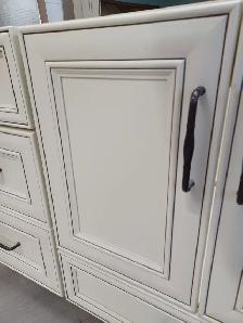 Bathroom Vanity Cabinet - Photo 4