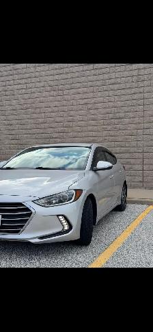 Huyndai Elantra 2017 - Photo 2