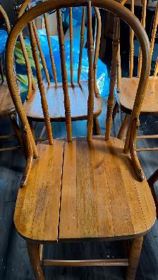 Six Antique Bow Back Chairs - Photo 4