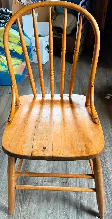 Six Antique Bow Back Chairs - Photo 7