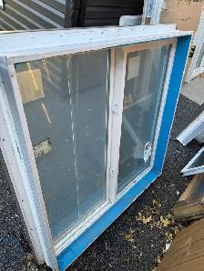 Brand new vinyl slider windows - Photo 3