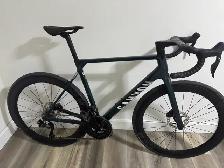 2025 Canyon Ultimate CF di2 Aero - Photo 4