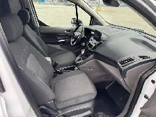 2019 Ford Transit Connect XLT / Cargo LWB / Shelving / Divider - Photo 16