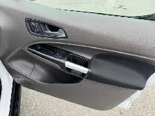 2019 Ford Transit Connect XLT / Cargo LWB / Shelving / Divider - Photo 18
