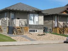 2 bedroom main floor in Martensville