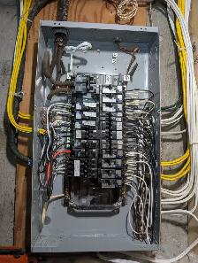 Licensed Master Electrician – Calgary |Residential & Commercial - Photo 4